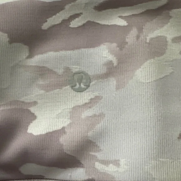 Lululemon Athletica Gray Camo Leggings - Picture 3 of 4